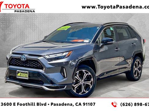 Used 2023 Toyota RAV4 XSE w/ Weather Package AWD/4WD image 1
