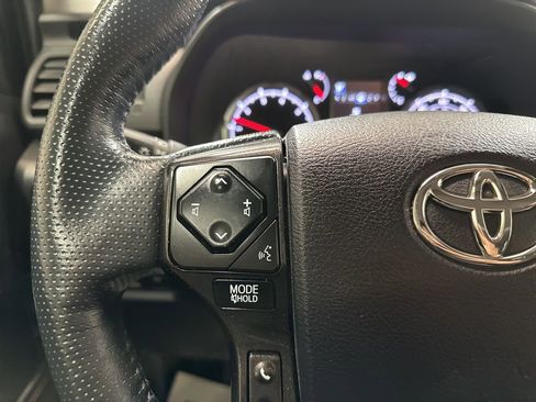 Used 2023 Toyota 4Runner TRD Off-Road Premium image 24