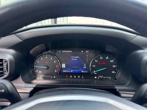 Used 2023 Ford Explorer Limited w/ Limited Technology Package AWD/4WD image 24