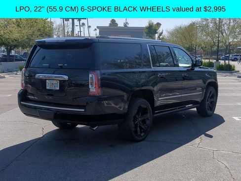 Used 2020 GMC Yukon XL Denali AWD/4WD image 8