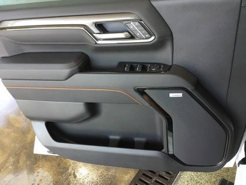 New 2025 GMC Sierra 2500 AT4 w/ AT4 Premium Plus Package image 52