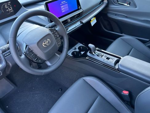 New 2026 Toyota Prius XLE image 10