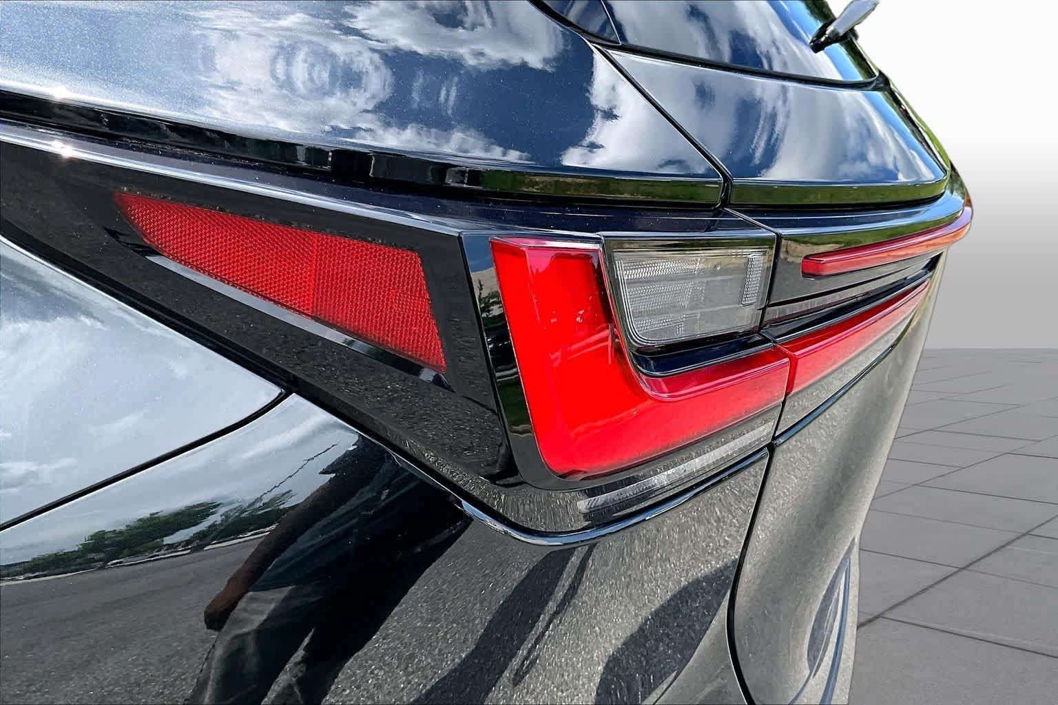 Used 2024 Lexus NX 350 AWD image 28