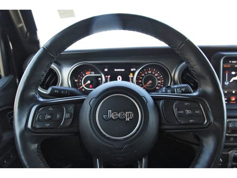 Used 2021 Jeep Wrangler Willys image 15