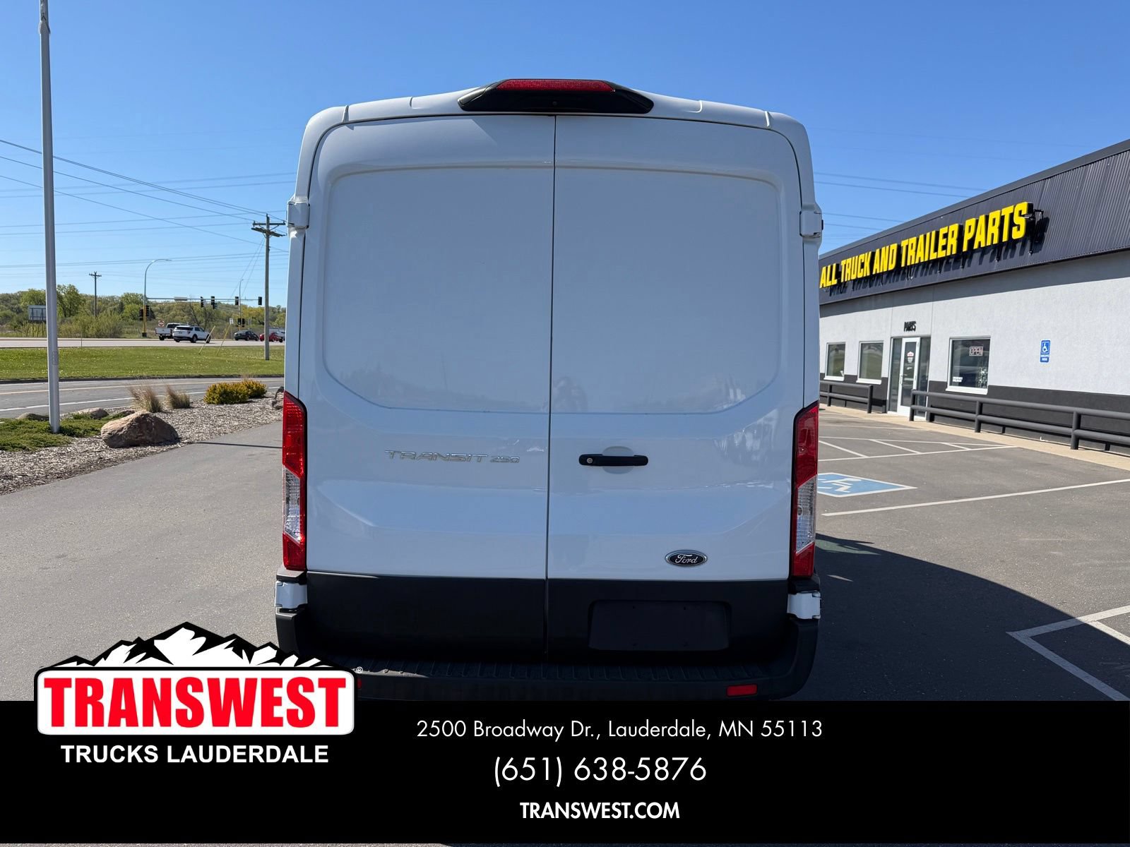 Used 2023 Ford Transit 250 Medium Roof AWD w/ Load Area Protection Package image 4