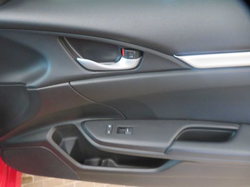 Used 2020 Honda Civic Sport image 24