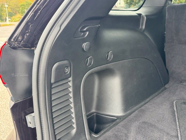 Used 2021 Jeep Grand Cherokee Limited AWD/4WD image 23