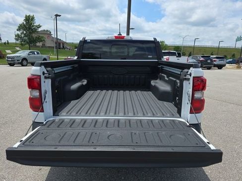 Used 2025 Ford Maverick Lariat AWD/4WD image 16