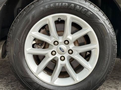 Used 2014 Ford Flex SE FWD image 19