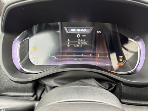 New 2026 RAM 1500 4x4 Crew Cab image 15