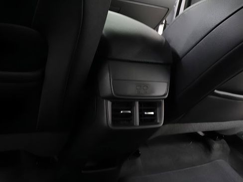 Used 2025 Chevrolet Equinox LT w/ Convenience Package II image 25