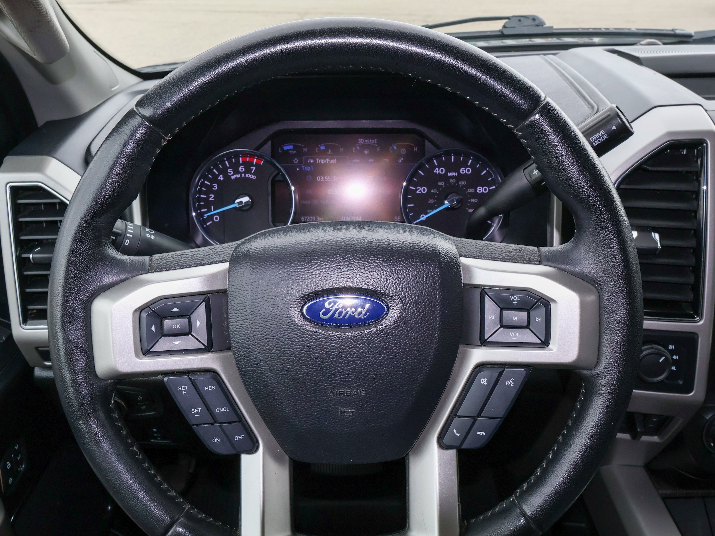 Used 2021 Ford F250 Lariat AWD/4WD image 25