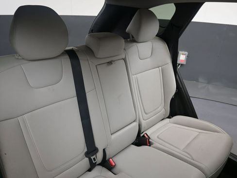 Certified 2025 Hyundai Tucson SEL image 16