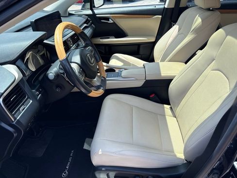 Used 2021 Lexus RX 350L FWD w/ Premium Package image 18