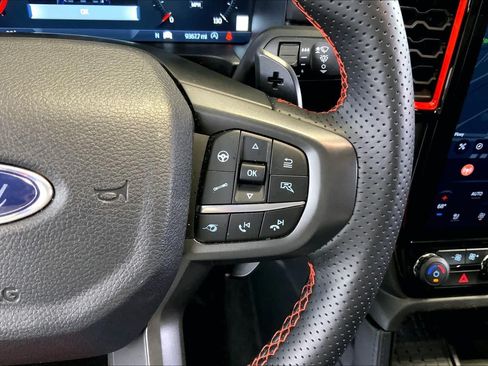 Used 2025 Ford Ranger Raptor AWD/4WD image 24