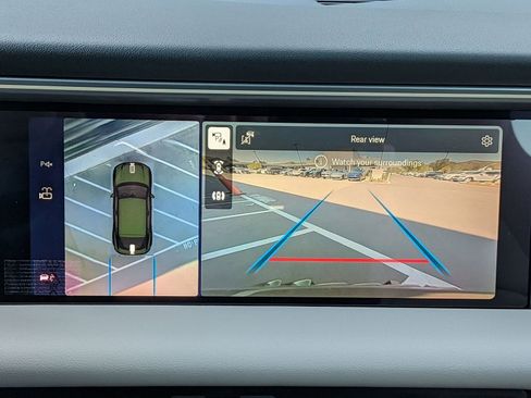 New 2026 Porsche Macan Electric RWD image 18