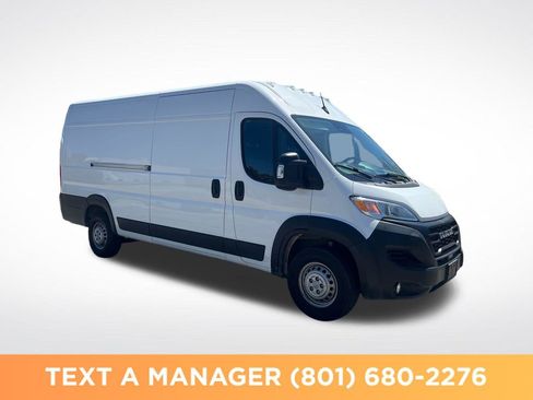 Used 2025 RAM ProMaster 3500 w/ Convenience Group FWD image 7