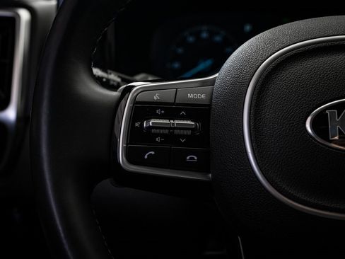 Used 2021 Kia Sorento SX Prestige image 32