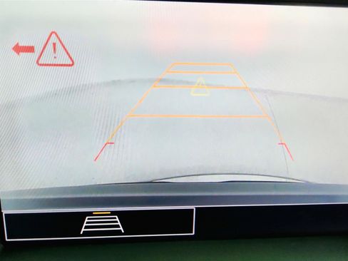 Used 2020 GMC Acadia SLE FWD image 38