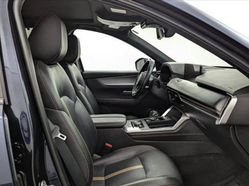 Used 2024 MAZDA CX-90 Plug-In Hybrid w/ Premium Plus AWD/4WD image 21