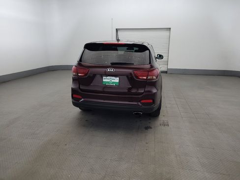 Used 2019 Kia Sorento AWD V6 image 7