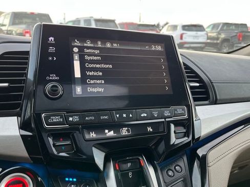Used 2018 Honda Odyssey Elite image 53