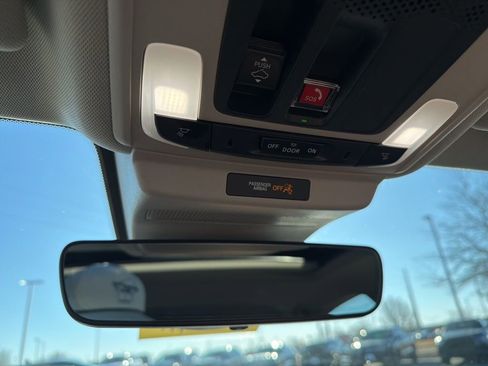 Used 2024 Honda Accord EX-L image 26