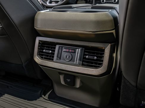Used 2026 Ford F450 Platinum w/ Platinum Plus Package AWD/4WD image 91