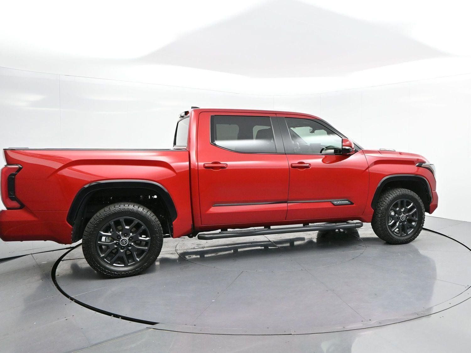 Used 2024 Toyota Tundra Platinum AWD/4WD image 8