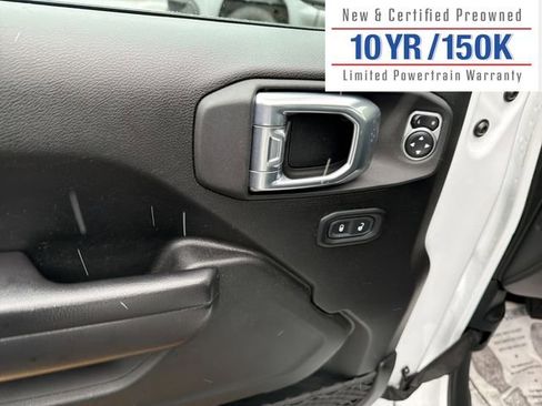 Used 2021 Jeep Wrangler Unlimited Freedom Edition image 15