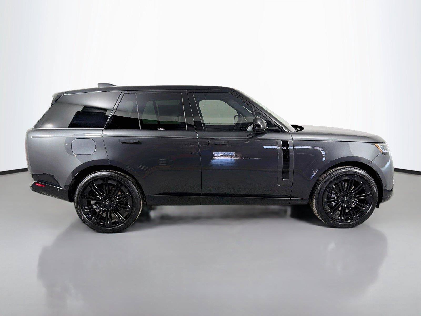 New 2027 Land Rover Range Rover SE AWD/4WD image 4