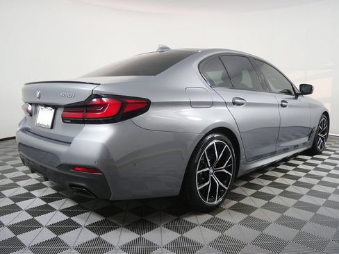 Used 2023 BMW 530i w/ M Sport Package RWD image 3