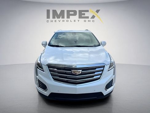 Used 2018 Cadillac XT5 Premium Luxury FWD image 8