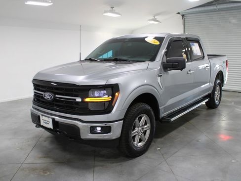 Used 2024 Ford F150 XLT w/ FX4 Off-Road Package image 4