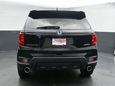 Used 2024 Honda Passport EX-L image 7