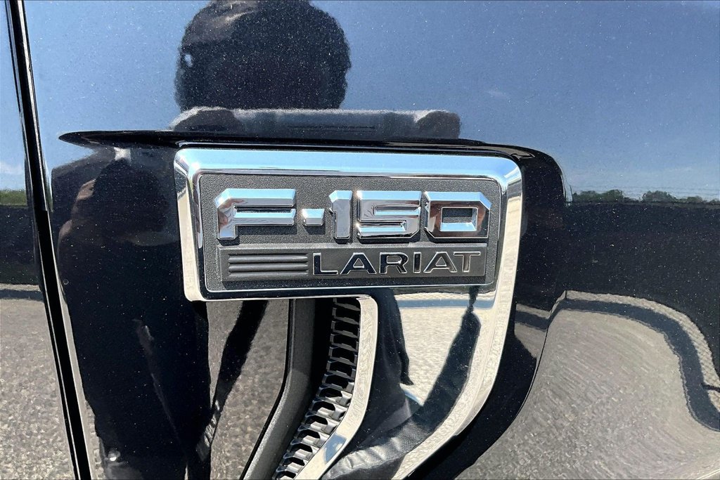 Used 2025 Ford F150 Lariat w/ Equipment Group 501A Mid AWD/4WD image 28