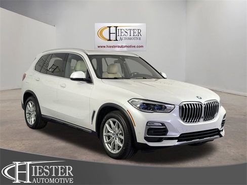 Used 2020 BMW X5 xDrive40i w/ Executive Package image 1