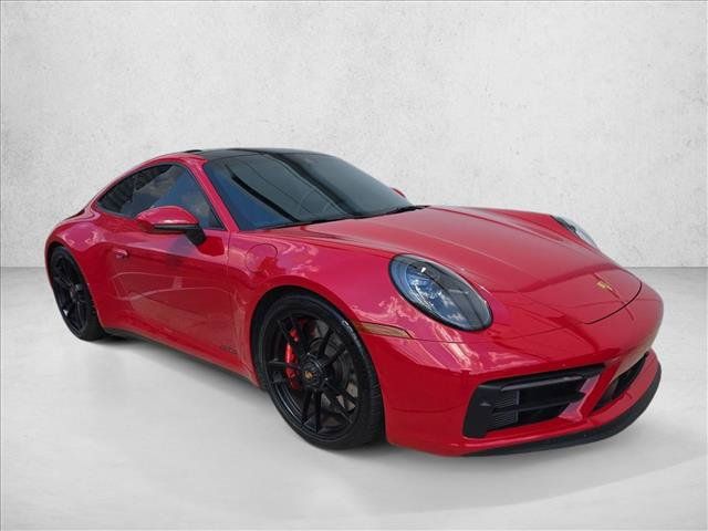 Used 2023 Porsche 911 Carrera GTS RWD image 3