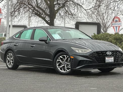 Used 2021 Hyundai Sonata SEL w/ Convenience Package image 2