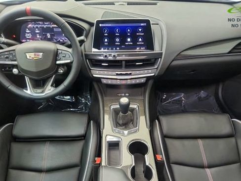 Used 2024 Cadillac CT5 V Blackwing w/ Carbon Fiber Package 2 RWD image 18