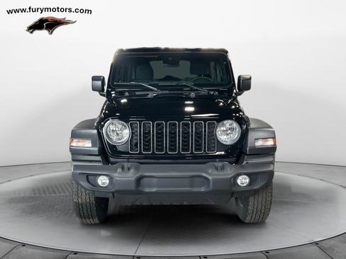 Used 2024 Jeep Wrangler Sport S image 8
