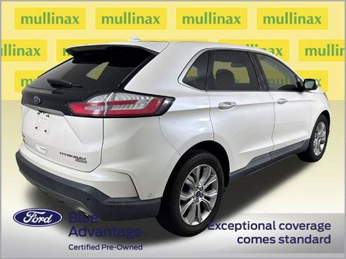Certified 2019 Ford Edge Titanium w/ Equipment Group 301A FWD image 4