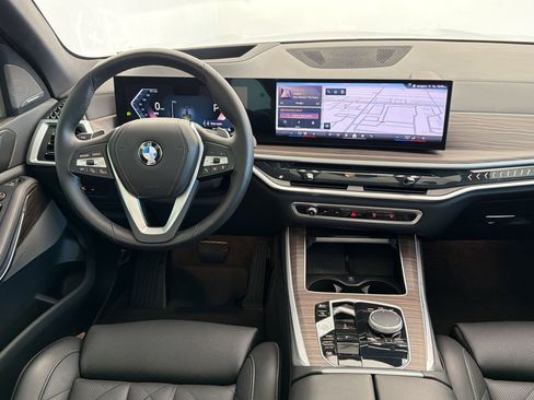 Certified 2024 BMW X5 xDrive40i w/ Premium Package AWD/4WD image 28