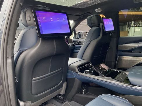 Certified 2026 Cadillac Escalade IQ Sport 2 AWD/4WD image 16