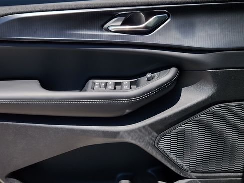New 2026 Jeep Grand Cherokee Laredo X AWD/4WD image 18