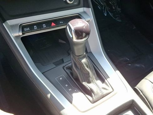 Used 2022 Audi Q3 2.0T Premium Plus image 19