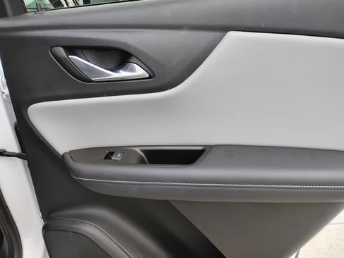 Used 2023 Chevrolet Blazer LT w/ Convenience Package image 21