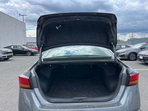 Used 2025 Nissan Altima 2.5 SV image 32