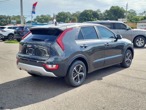 New 2026 Kia Niro LX FWD image 6