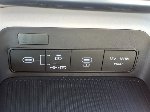 Certified 2025 Hyundai Kona SEL image 14